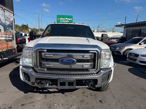 Used 2012 Ford F450 XLT w/ Ambulance Preparation Pkg RWD image 5