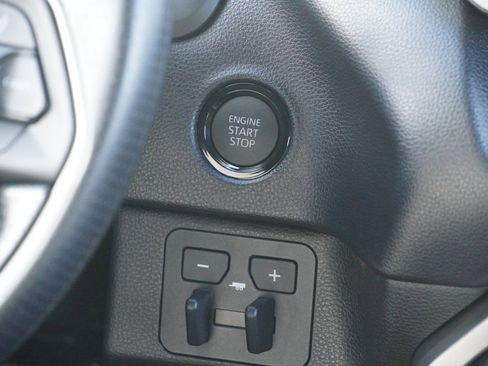 New 2026 Toyota Tundra SR5 w/ SR5 Convenience Package image 32