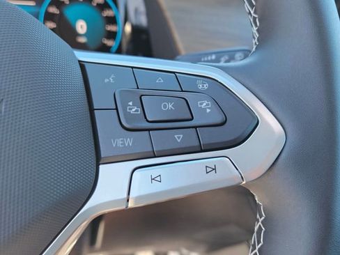 New 2026 Volkswagen Atlas SE image 25