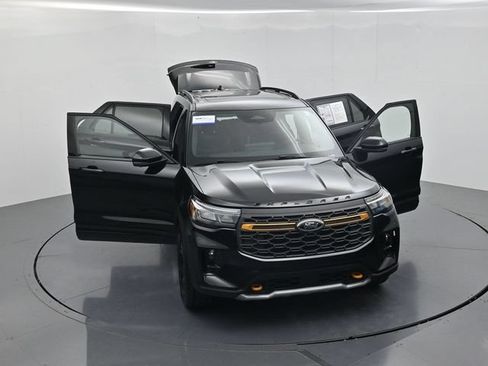Certified 2026 Ford Explorer Tremor w/ Tremor Ultimate Package AWD/4WD image 53