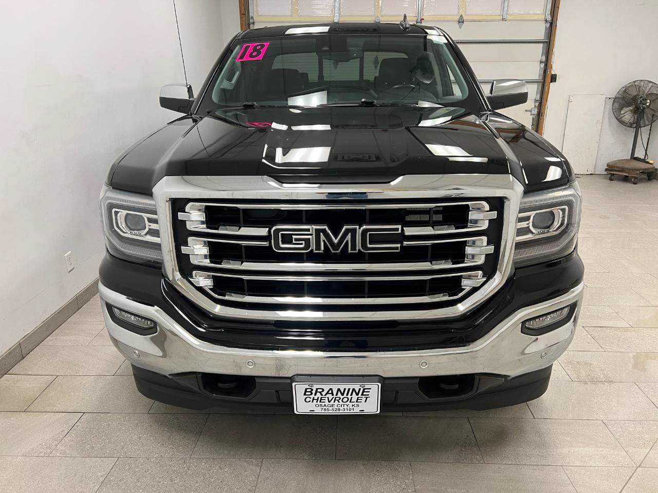 Used 2018 GMC Sierra 1500 SLT AWD/4WD image 13