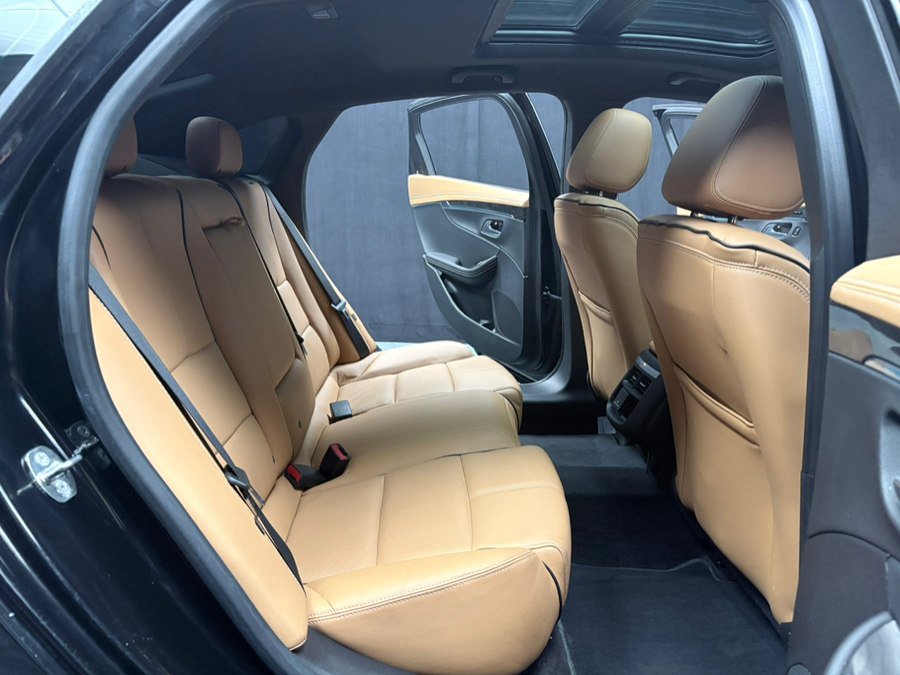 Used 2015 Chevrolet Impala LTZ FWD image 29