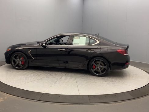 Used 2021 Genesis G70 3.3T AWD/4WD image 2