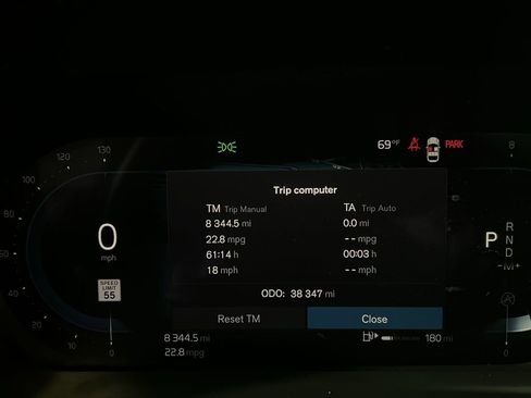 Used 2023 Volvo XC60 B5 Plus w/ Protection Package image 12