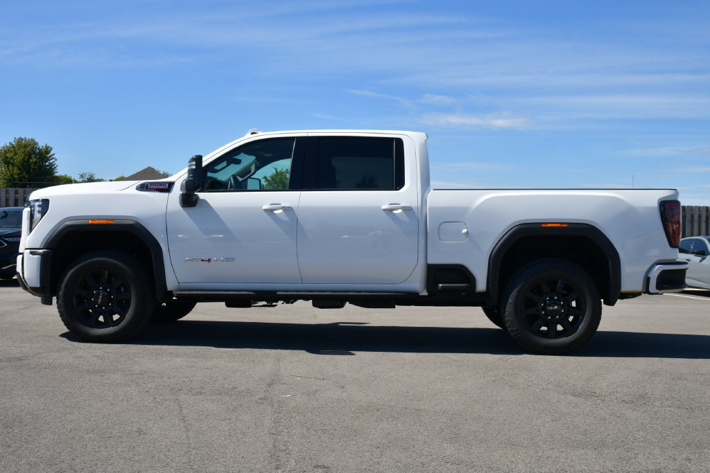 Used 2026 GMC Sierra 2500 AT4 w/ AT4 Premium Plus Package AWD/4WD image 5