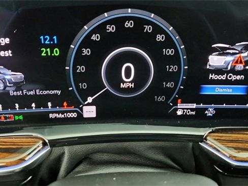 Certified 2022 Cadillac Escalade Premium Luxury image 13