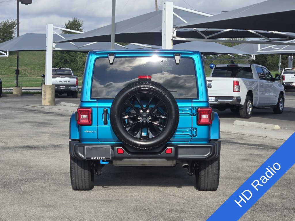 Used 2024 Jeep Wrangler Unlimited Sahara w/ Technology Group AWD/4WD image 7