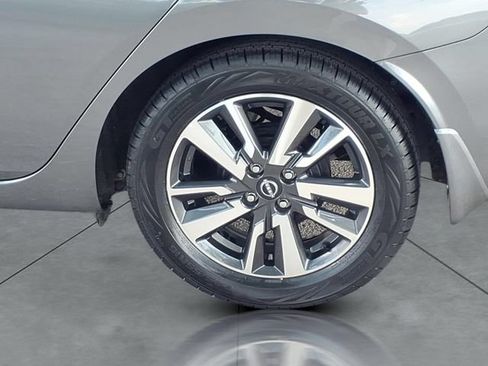 Certified 2024 Nissan Versa S w/ S Plus Package FWD image 5