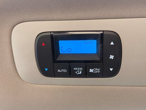 Used 2011 Honda Odyssey EX-L image 31