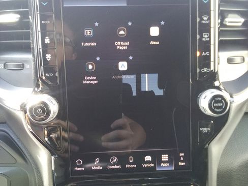 New 2026 RAM 2500 Laramie w/ Towing Technology Group image 31