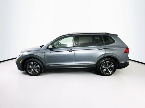 Used 2024 Volkswagen Tiguan Wolfsburg Edition image 4