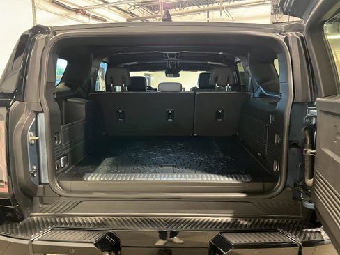 Used 2024 GMC Hummer EV 3X w/ Omega Edition AWD/4WD image 35