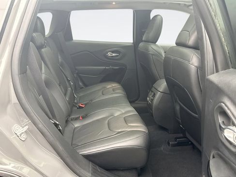 Used 2023 Jeep Cherokee Altitude Lux w/ Lux Elite Package AWD/4WD image 19