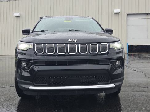 Used 2022 Jeep Compass Limited AWD/4WD image 2