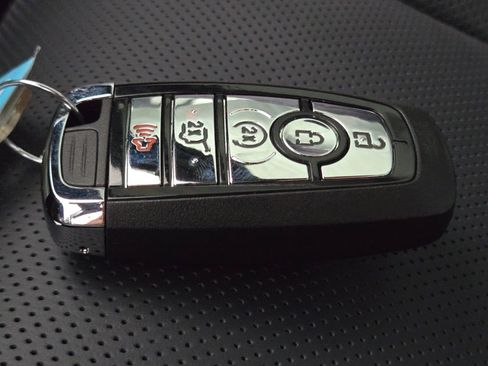 New 2026 Lincoln Navigator Reserve w/ Jet Appearance Package AWD/4WD image 28
