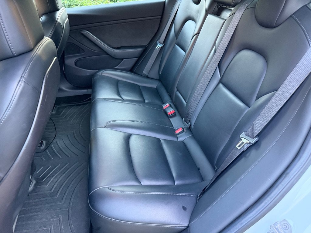 Used 2019 Tesla Model 3 Long Range AWD/4WD image 16