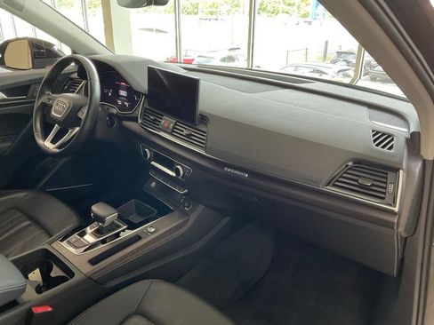 Used 2023 Audi Q5 2.0T Premium Plus w/ Premium Plus Package AWD/4WD image 18