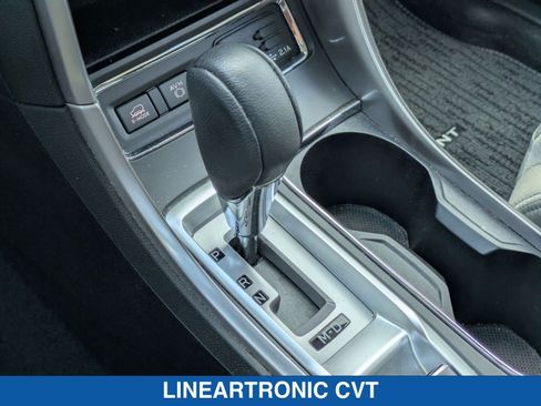 Used 2019 Subaru Ascent Premium AWD/4WD image 25