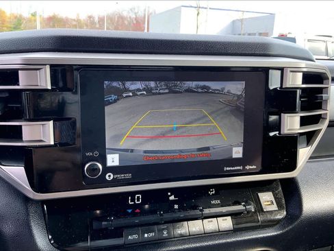 Used 2024 Toyota Tundra SR5 AWD/4WD image 27