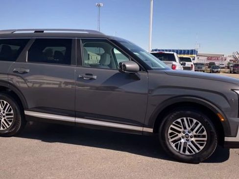Used 2026 Hyundai Palisade SEL AWD/4WD image 3