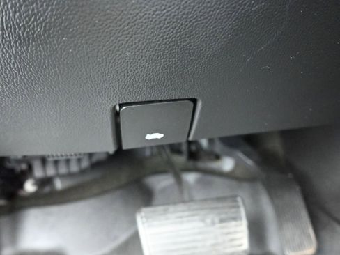 Used 2017 Chevrolet Silverado 1500 LTZ w/ Sport Package image 30