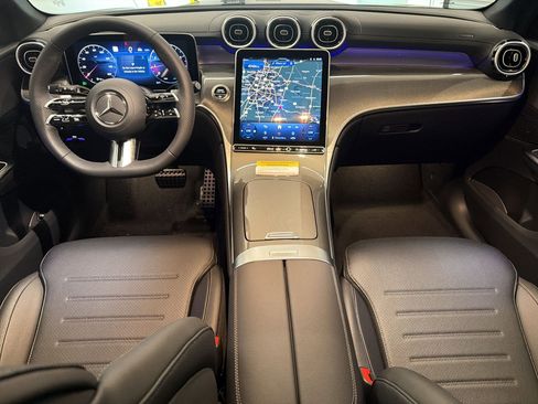 Used 2026 Mercedes-Benz GLC 300 image 15