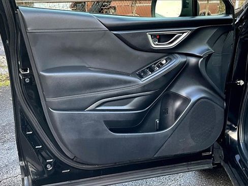 Used 2020 Subaru Forester Premium image 18