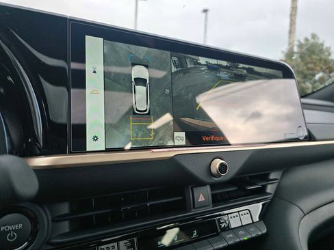 New 2025 Toyota Crown Signia image 29