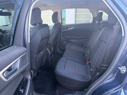 Used 2017 Ford Edge SEL w/ Class II Trailer Tow Package AWD/4WD image 6