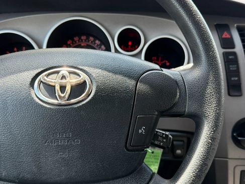Used 2011 Toyota Tundra 2WD CrewMax w/ TRD Off-Road Pkg image 27