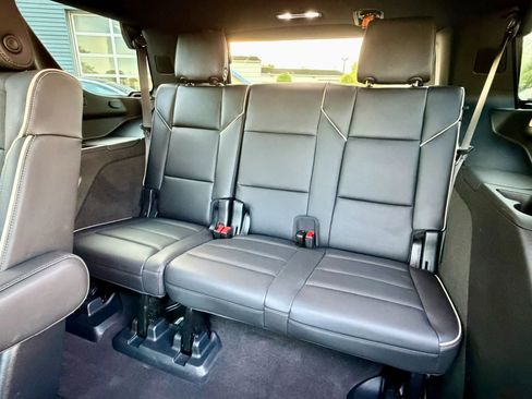 Used 2023 Cadillac Escalade Premium Luxury w/ Performance Package image 43