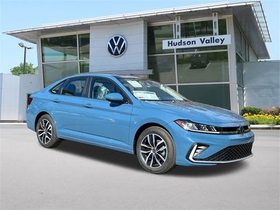 New 2025 Volkswagen Jetta SE