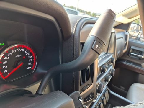 Used 2015 GMC Sierra 1500 Denali w/ Driver Alert Package AWD/4WD image 25