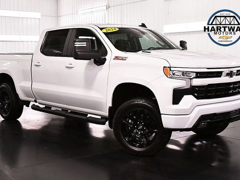 Used 2024 Chevrolet Silverado 1500 RST w/ Z71 Off-Road Package AWD/4WD image 1