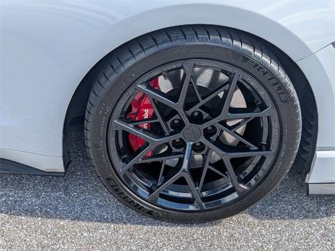 Certified 2022 Ford Mustang Mach 1 w/ Mach 1 Handling Package image 15