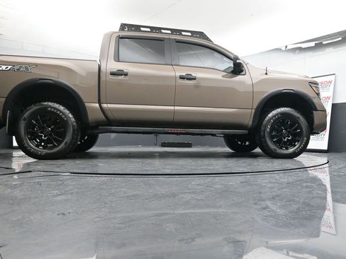 Used 2021 Nissan Titan PRO-4X w/ Pro-4x Convenience Package image 41