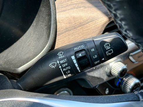 Used 2021 Kia Telluride SX w/ SX Prestige Package AWD/4WD image 32