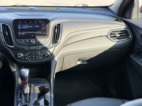 Used 2022 Chevrolet Equinox RS w/ RS Leather Package image 15