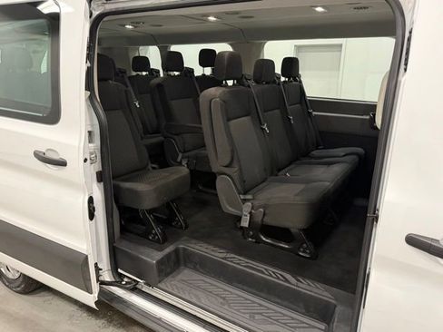 Certified 2023 Ford Transit 350 XLT RWD image 31