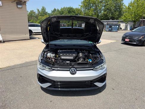 Used 2022 Volkswagen GTI SE FWD image 9
