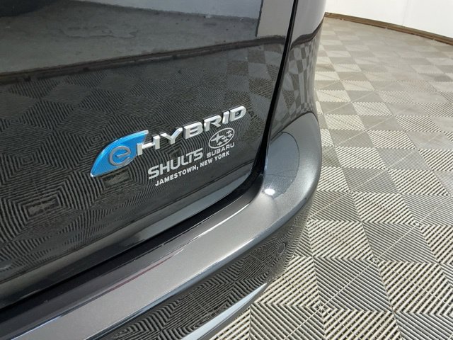 Used 2023 Chrysler Pacifica Pinnacle FWD image 11
