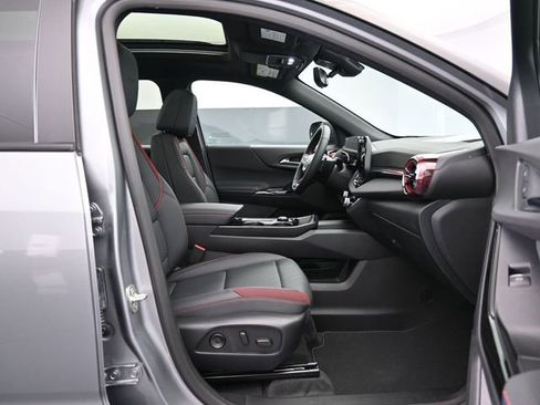 New 2026 Chevrolet Equinox RS w/ Convenience Package III image 41