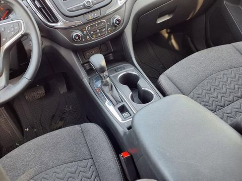 Certified 2023 Chevrolet Equinox LT image 9