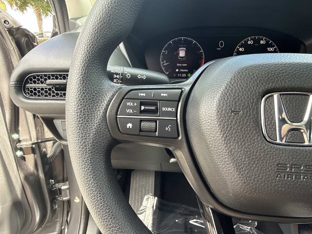 Certified 2025 Honda HR-V LX image 30