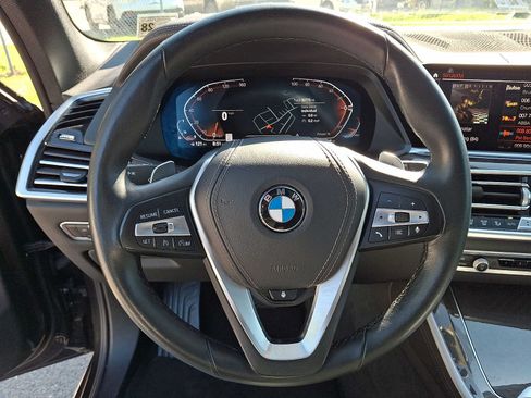 Used 2023 BMW X5 xDrive40i w/ Parking Assistance Package AWD/4WD image 21
