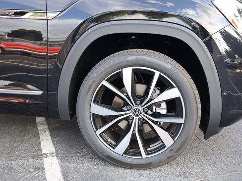 New 2026 Volkswagen Atlas SEL Premium R-Line AWD/4WD image 10
