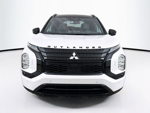 New 2025 Mitsubishi Outlander SEL Black Edition image 2