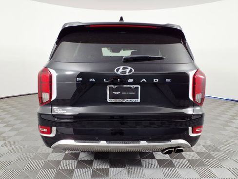 Used 2022 Hyundai Palisade Calligraphy image 5