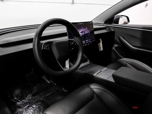 Used 2025 Tesla Model 3 Long Range image 3