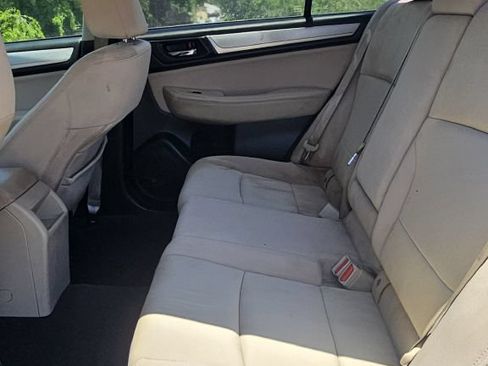 Used 2017 Subaru Legacy 2.5i Premium AWD/4WD image 8